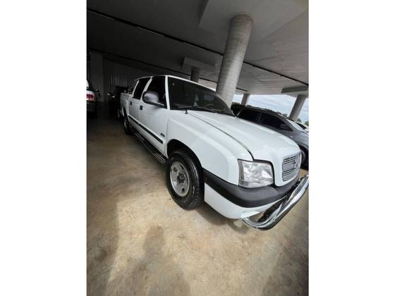 CHEVROLET S10 2.8 STD 4X4 CD 12V TURBO INTERCOOLER DIESEL 4P MANUAL